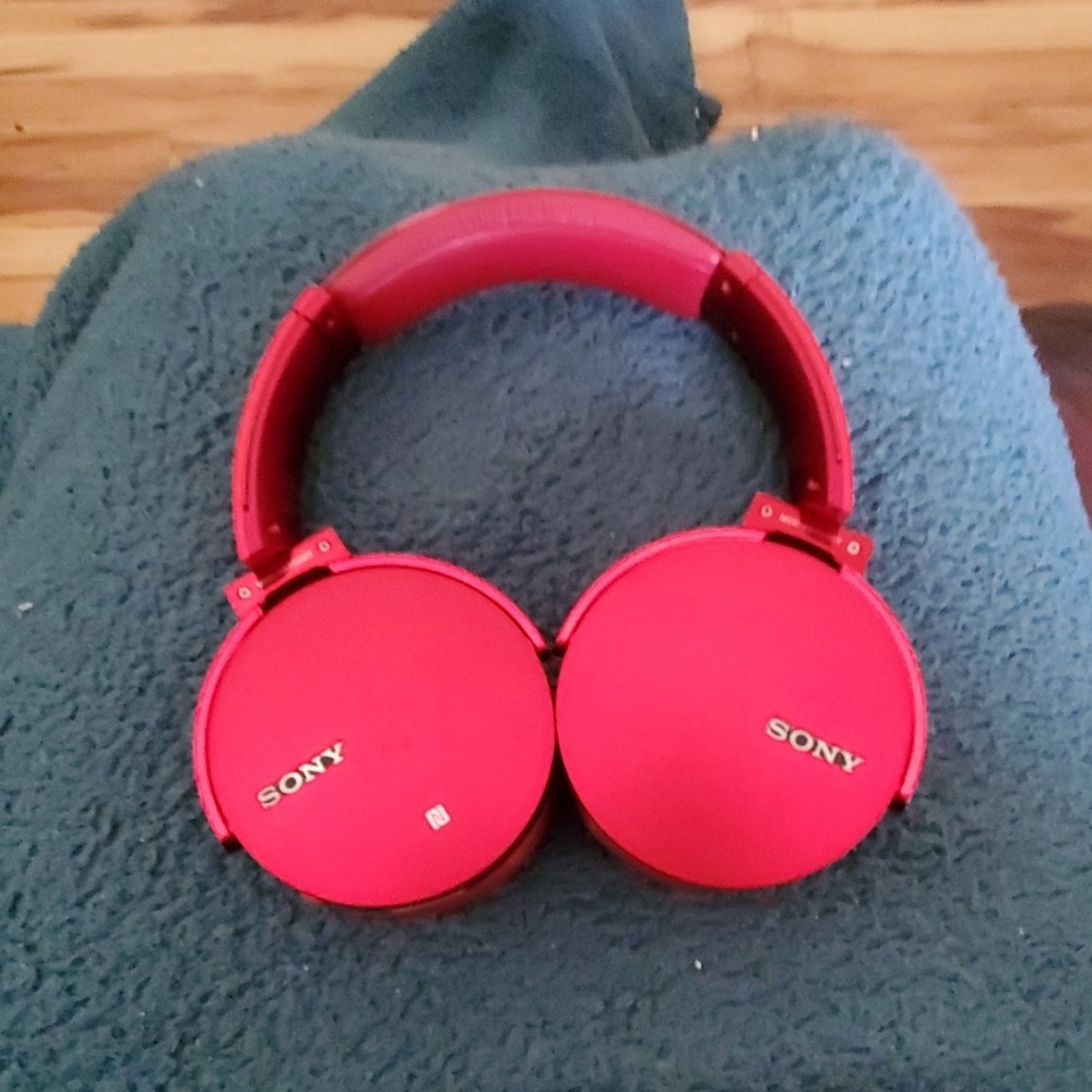 Bluetooth headphones